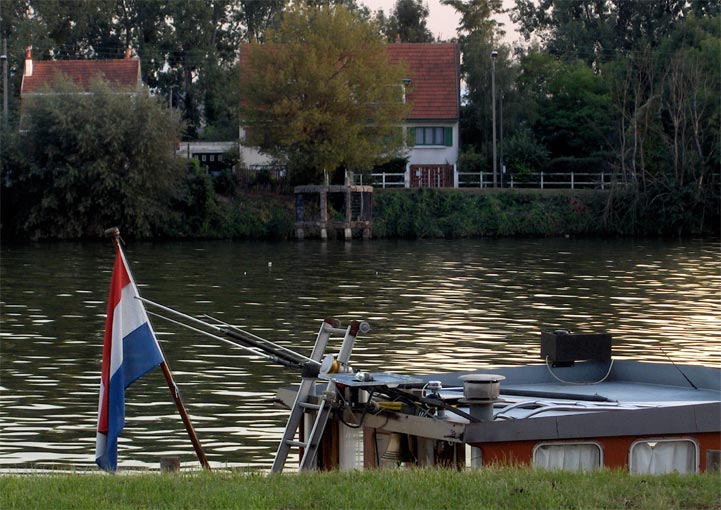 Conflans-Saint-Honorine - 2004 © Daniel Schipper