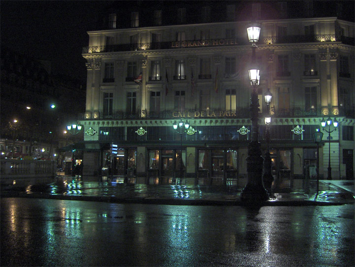 Place de l'Opéra - Paris - 2006 © Daniel Schipper
