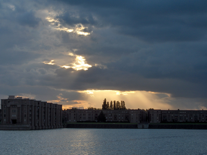 Voisins-le-Bretonneux - Yvelines - 2006 © Daniel Schipper