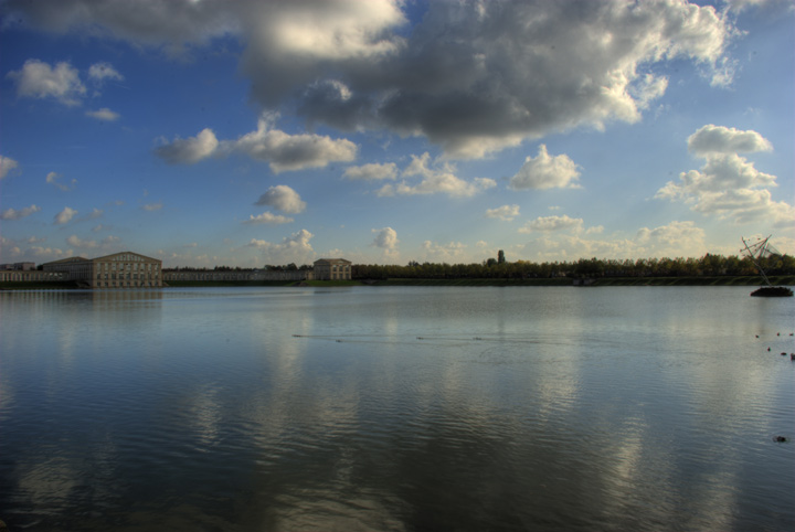 Voisins-le-Bretonneux - Yvelines - Ile-de-France - 2007 © Daniel Schipper