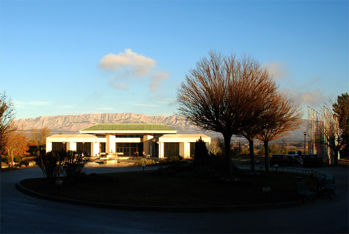 Domaine de Longarel - Trets - Bouches-du-Rhône - 2008 © Daniel Schipper